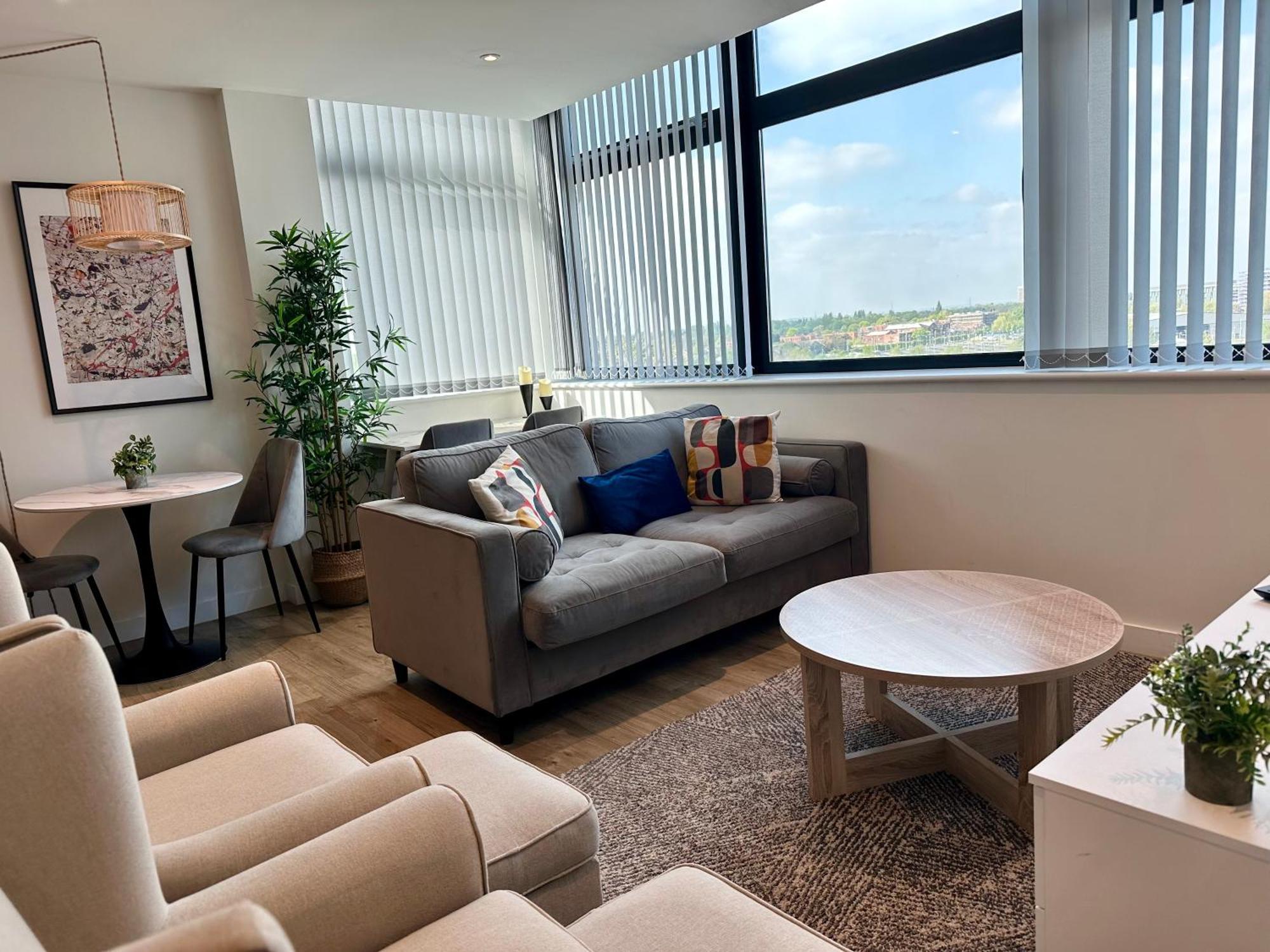 Lovely 1 Bed Apartment - Old Trafford Манчестер Экстерьер фото
